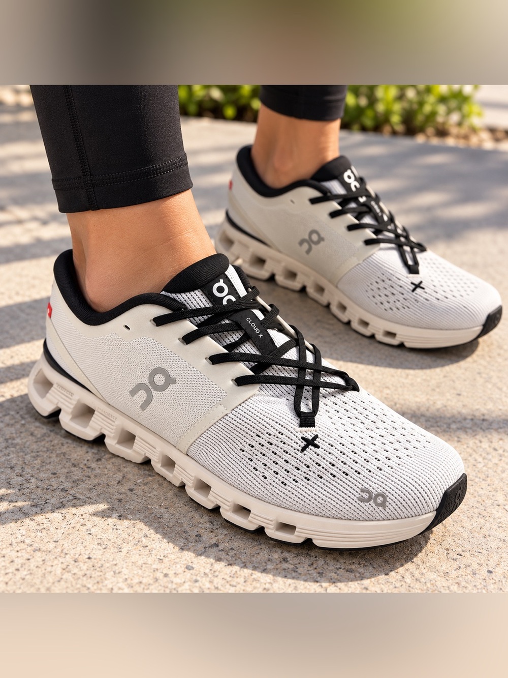 On Cloud X 4 Men’s 8 Women’s 9.5 Ivory Black Running Shoes 3ME30040791